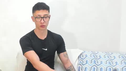 Snapshot of sebas_1122 chatting on 03.21.26 SEBASTIAN online show from 03.21.26