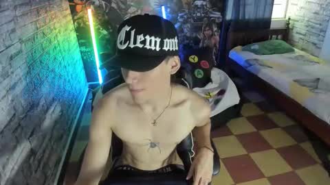 Snapshot of sebas_jusa chatting on 04.30.26 sebas jusa online show from 04.30.26