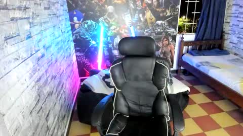 Snapshot of sebas_jusa chatting on 05.12.26 sebas jusa online show from 05.12.26