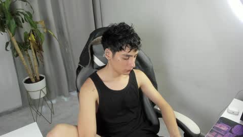 sebastian online show from 04.23.26