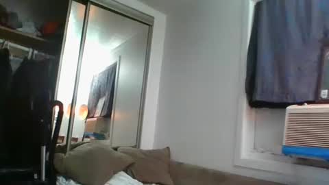 Snapshot of sebasmda1 chatting on 01.21.25 Sterling commodifying libido since 2018 online show from 01.21.25