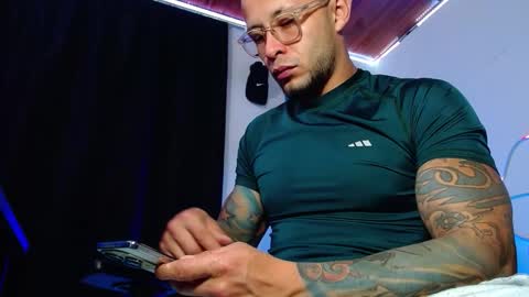 Snapshot of sebastian_025 chatting on 11.15.25 Sebastian online show from 11.15.25