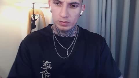 Snapshot of sebastian_muss chatting on 09.16.25 Sebastian online show from 09.16.25
