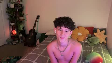 Snapshot of sebastianerosxxx chatting on 12.21.24 SebastianErosX online show from 12.21.24