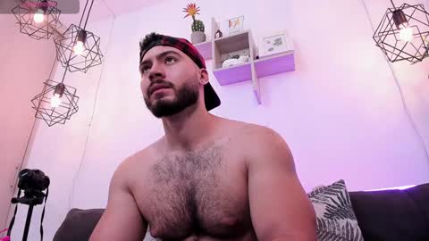 Snapshot of sebastianvilla__ chatting on 12.18.24 Instagram jeanpaulfit online show from 12.18.24