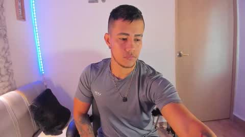 Snapshot of sebastiian69_ chatting on 02.03.26 Sebas online show from 02.03.26