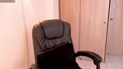 Snapshot of sebastiian69_ chatting on 02.15.26 Sebas online show from 02.15.26