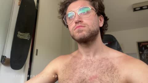 Snapshot of sebasvalentinos chatting on 03.03.26 sebasvalentinos online show from 03.03.26