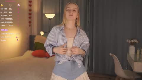 Snapshot of sebrinarainha chatting on 10.07.25 Rina online show from 10.07.25