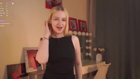 Snapshot of sebrinarainha chatting on 10.11.25 Rina online show from 10.11.25