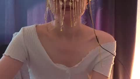 Snapshot of secretanni chatting on 06.22.26 Anni online show from 06.22.26