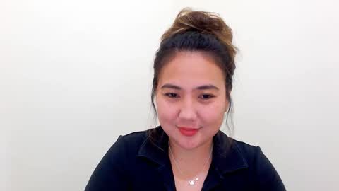 Snapshot of secretlover010101 chatting on 01.04.25 MILAN online show from 01.04.25