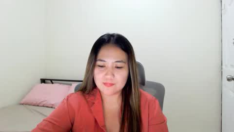 Snapshot of secretlover010101 chatting on 02.17.25 MILAN online show from 02.17.25