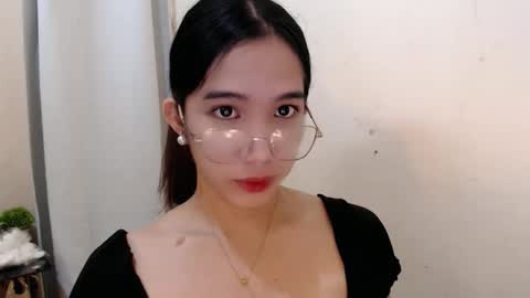 Snapshot of seductive_abia chatting on 06.09.26 JUST CALL ME ABIA online show from 06.09.26