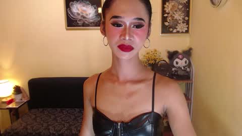 ashly online show from 10.05.25