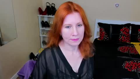 Snapshot of seductive_foxy_ chatting on 04.26.26 seductive_foxy_ online show from 04.26.26