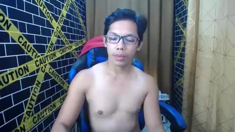 Snapshot of seductive_maruxxx chatting on 12.22.24 maru zoldick online show from 12.22.24