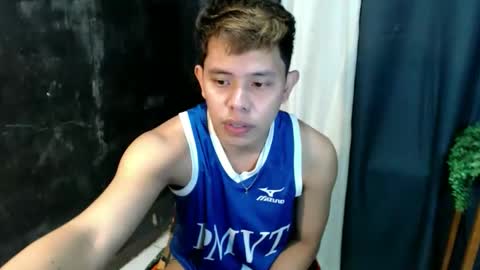 Snapshot of seductive_maxxx chatting on 04.24.26 Max online show from 04.24.26
