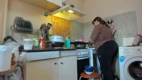 seductive_she_wolf online show from 04.15.26