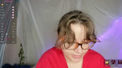 Snapshot of seductive_she_wolf chatting on 07.06.26 seductive_she_wolf online show from 07.06.26