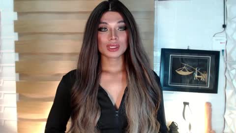 Snapshot of seductivedeluxe69 chatting on 03.07.25 Deluxe online show from 03.07.25