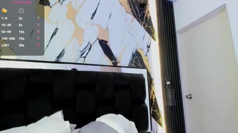 Snapshot of seductivo_jr chatting on 02.24.26 seductivo online show from 02.24.26