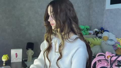 Snapshot of seeeyoubaby chatting on 04.24.26 Slavia online show from 04.24.26