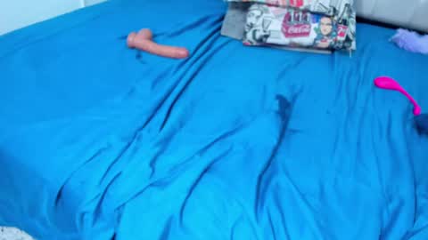 Selena online show from 02.26.25