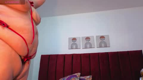 Selena online show from 09.14.25