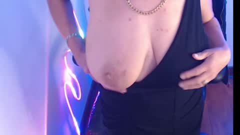 Selena online show from 05.11.26
