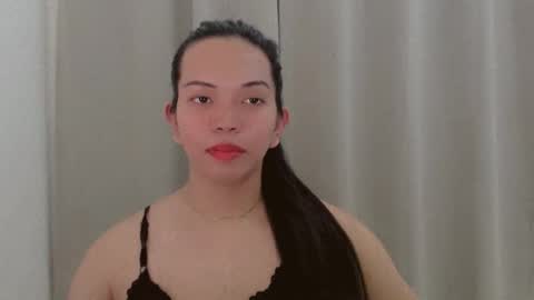 Snapshot of selena_fuckdoll chatting on 12.21.24 Selena online show from 12.21.24