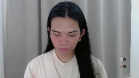 Snapshot of selena_fuckdoll chatting on 01.12.25 Selena online show from 01.12.25