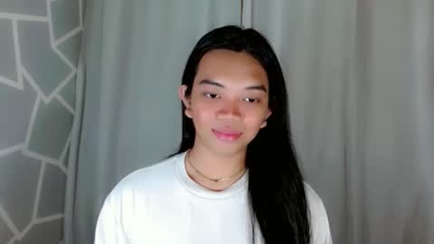 Snapshot of selena_fuckdoll chatting on 02.26.26 Selena online show from 02.26.26