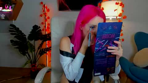 Snapshot of selena_lily chatting on 10.30.25 Selena Lily online show from 10.30.25