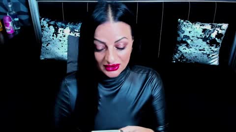 Selene online show from 12.21.24