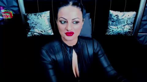 Selene online show from 02.22.25