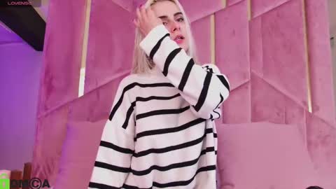 Selena online show from 11.03.25