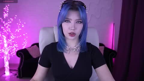 selenairis online show from 02.11.26