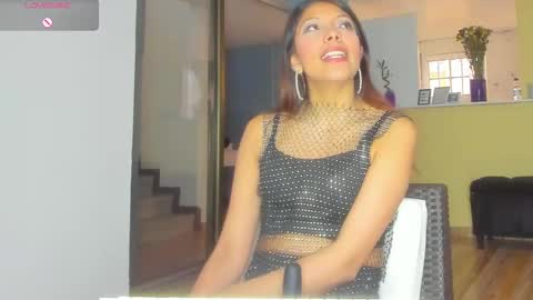 Snapshot of selenakyle92_ chatting on 02.18.25 Selena online show from 02.18.25