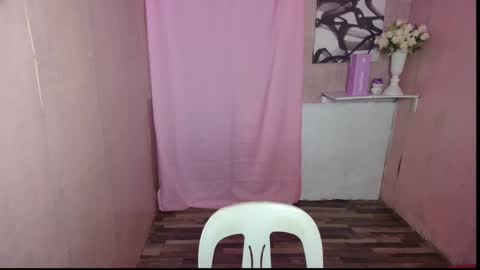 Aprilane online show from 10.24.25