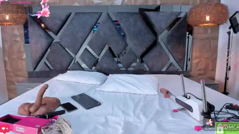 Snapshot of selene__lopez_ chatting on 04.26.26 selene__lopez_ online show from 04.26.26