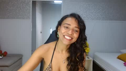 Snapshot of selene_bubble chatting on 03.06.26 Selene online show from 03.06.26