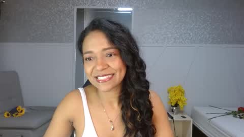 Snapshot of selene_bubble chatting on 03.08.26 Selene online show from 03.08.26