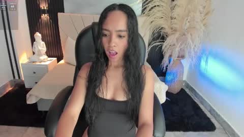 Snapshot of selene_diior chatting on 05.27.26 selene_diior online show from 05.27.26