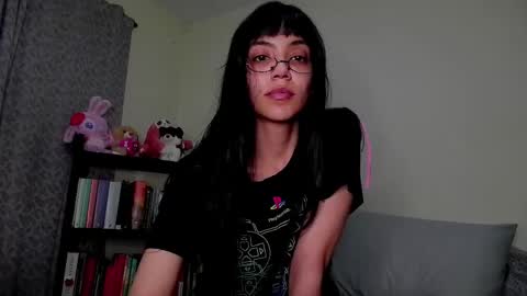 Snapshot of selene_hebe chatting on 04.29.26 selene_hebe online show from 04.29.26
