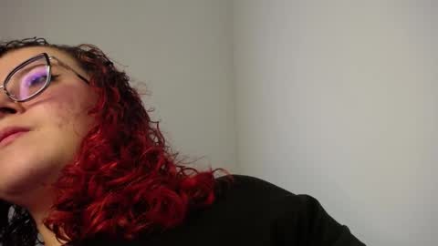 Snapshot of selene_rouse_ chatting on 04.17.26 selene_rouse_ online show from 04.17.26
