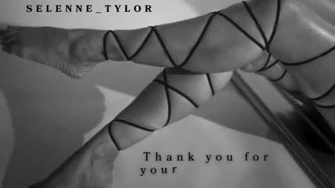 Snapshot of selene_tylor_ chatting on 07.15.26 Selene online show from 07.15.26