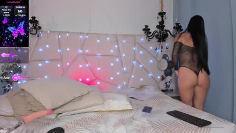 Selenee online show from 01.11.25