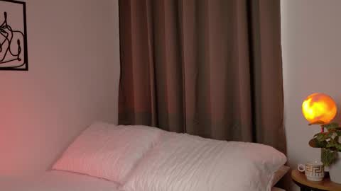 Selene Nova online show from 01.05.26