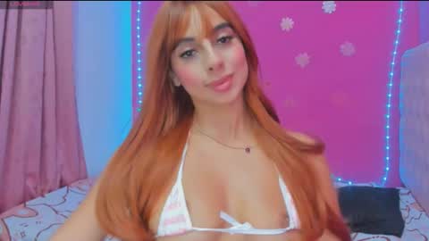 Snapshot of selenevosse_ chatting on 02.15.26 Selenevosse online show from 02.15.26